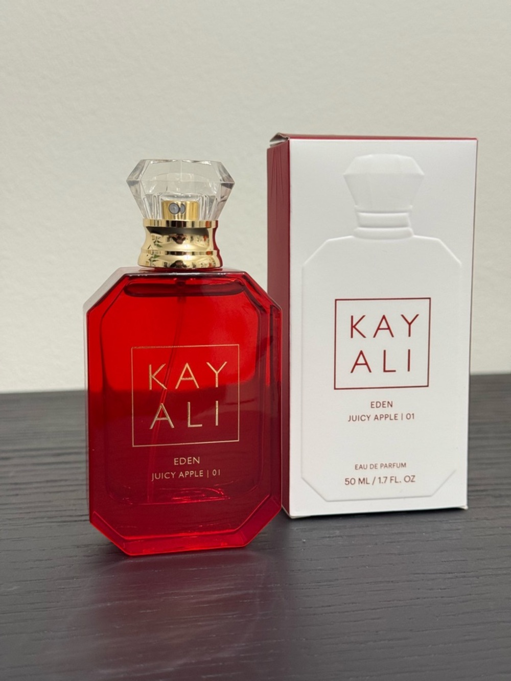 🍎 - Picture 3 of 3